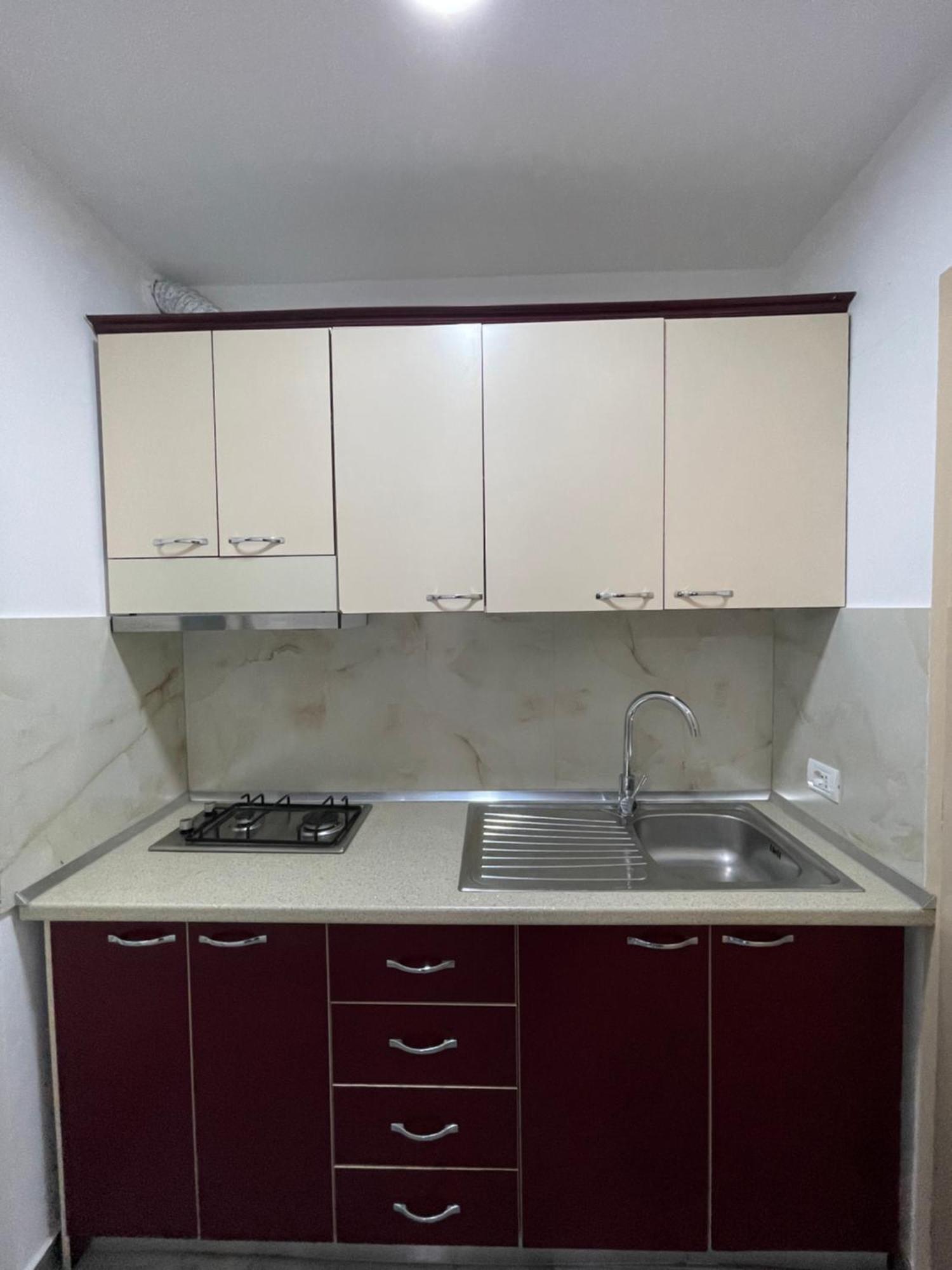 Vila Vladi Durres Exterior photo