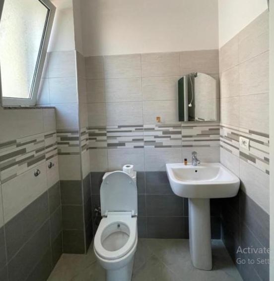 Vila Vladi Durres Exterior photo