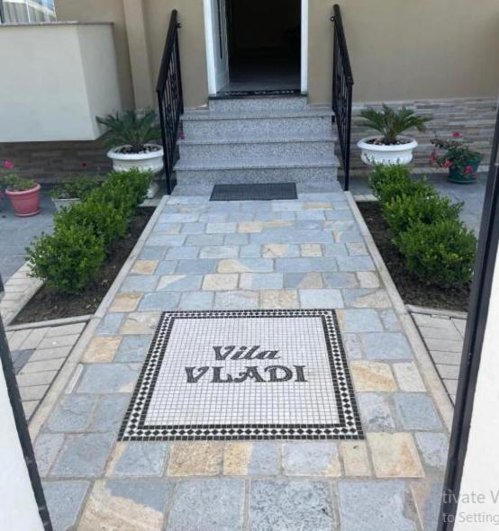 Vila Vladi Durres Exterior photo